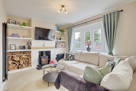 undefined, Bromfords Drive, Wickford, SS12