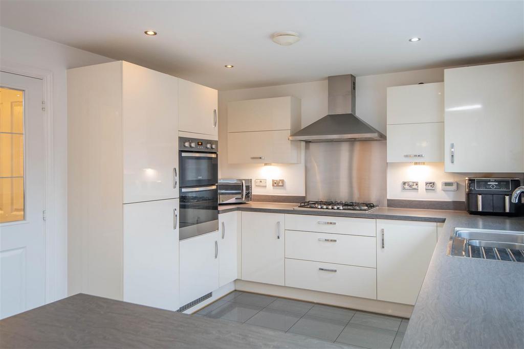Kitchen / Diner