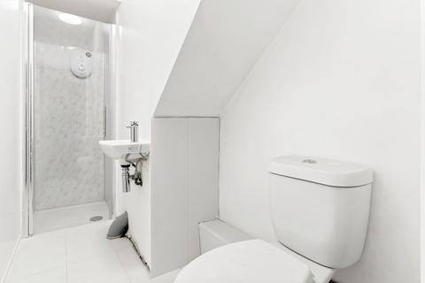 3 bedroom terraced house for sale, Brocklesby Road, London SE25