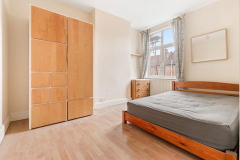 3 bedroom terraced house for sale, Brocklesby Road, London SE25