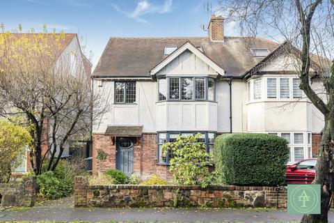 5 bedroom semi-detached house for sale, Queen Elizabeths Drive, Southgate, London, N14