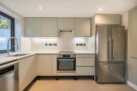 4 bedroom terraced house for sale, Rommany Road, London