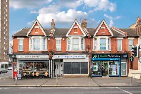 2 bedroom maisonette for sale, Sutton Road, Southend-on-Sea, Essex