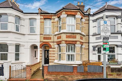 4 bedroom terraced house for sale, Glebe Road, Bromley BR1