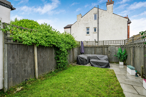 4 bedroom terraced house for sale, Glebe Road, Bromley BR1