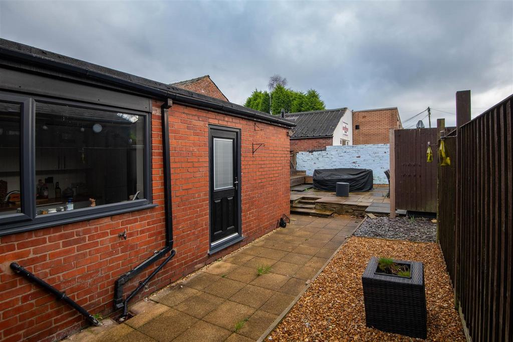 Rear External