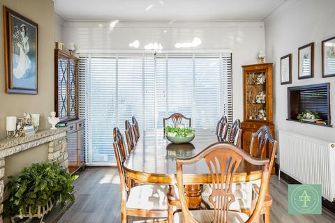 5 bedroom semi-detached house for sale, Bury Street West, London, N9