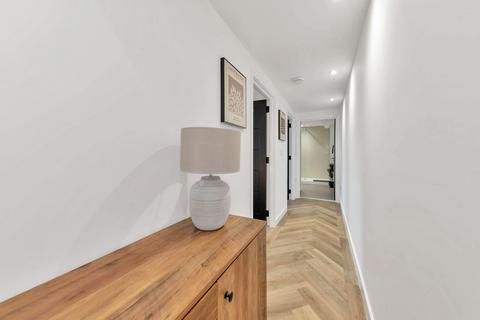1 bedroom flat for sale, High Street, Royston SG8