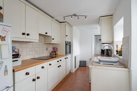 3 bedroom end of terrace house for sale, Station Road, Yaxham