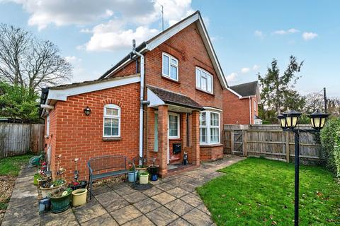 3 bedroom detached house for sale, Whynot Lane, Andover, SP10 3ES