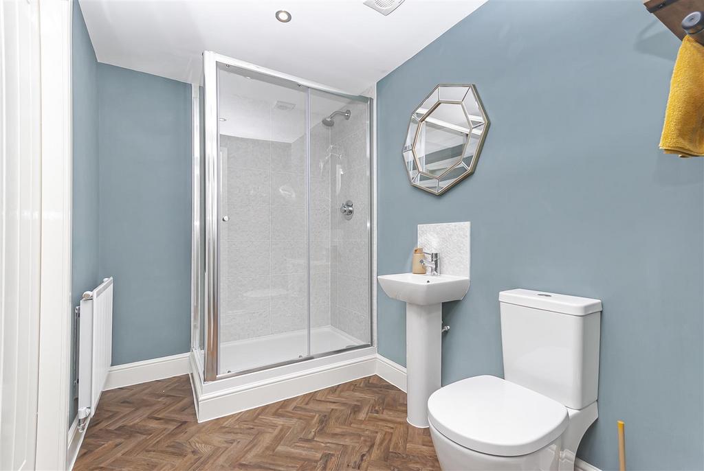 Ensuite