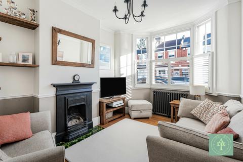 3 bedroom terraced house for sale, Cedars Road, Winchmore Hill, London, N21