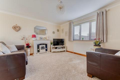 2 bedroom detached bungalow for sale, Sheldrick Place, Dereham