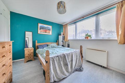 2 bedroom apartment for sale, South Norwood Hill, London