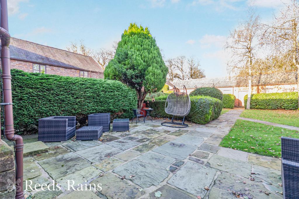 Private Patio