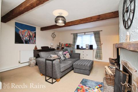 4 bedroom terraced house for sale, Blackburn Road, Chorley PR6