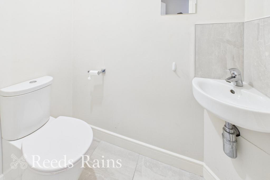 Ground Floor Wc