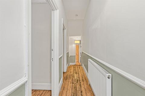 2 bedroom maisonette for sale, St Ann's Road, Barnes, London, SW13