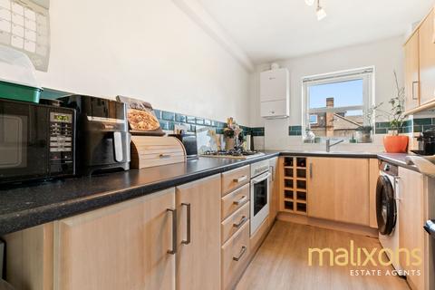 1 bedroom flat for sale, Pinkerton Place, London SW16