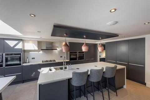 6 bedroom semi-detached house for sale, Heaton Road, Heaton, Newcastle upon Tyne