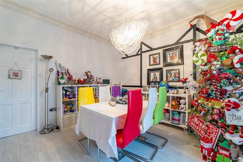 3 bedroom semi-detached house for sale, Leyland Lane, Leyland