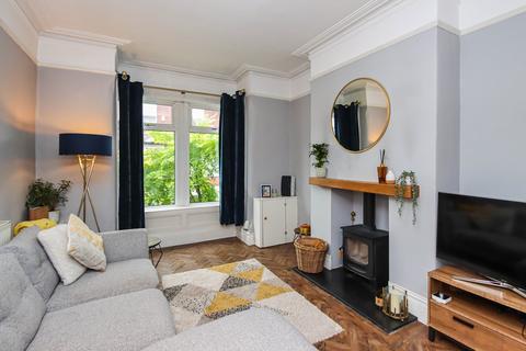 3 bedroom terraced house for sale, Brentwood Avenue, Urmston, Manchester, M41