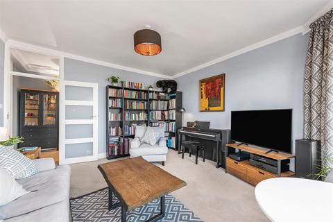 1 bedroom flat for sale, The Terrace, Barnes, London, SW13