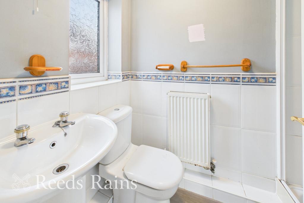 Second En-Suite