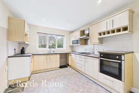 4 bedroom detached house for sale, Little Close, Leyland PR26