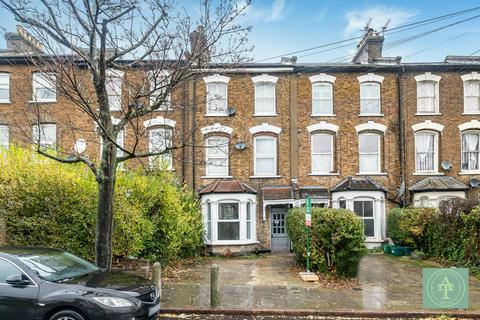2 bedroom flat for sale, White Hart Lane, Wood Green, London, N22