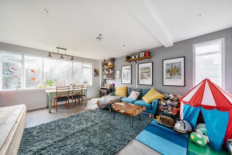 3 bedroom apartment for sale, Thurlow Park Road, London