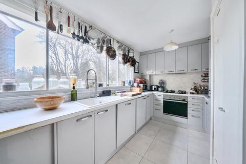3 bedroom apartment for sale, Thurlow Park Road, London