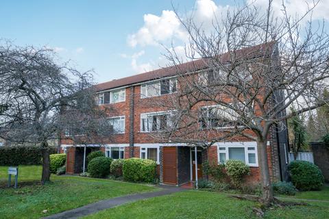 3 bedroom apartment for sale, Thurlow Park Road, London