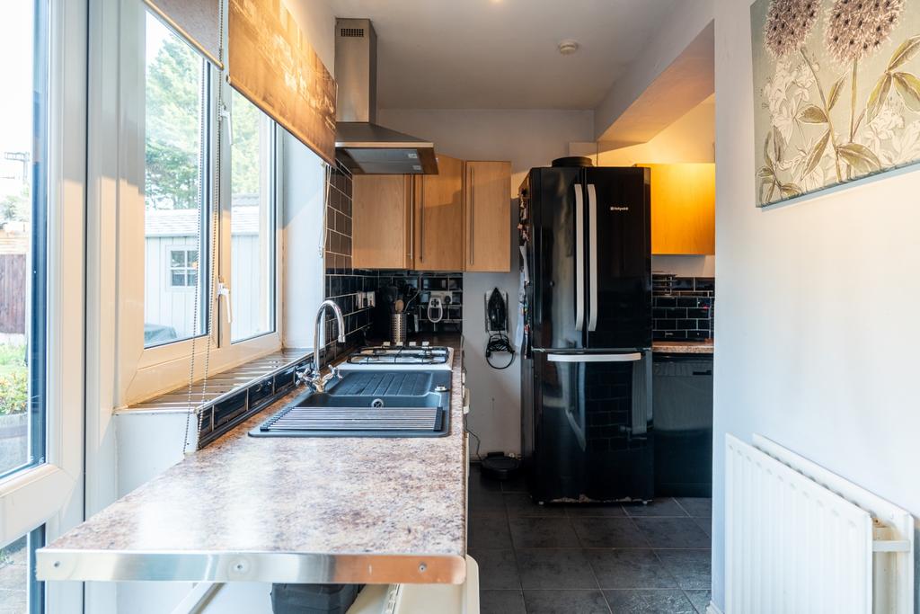 Thompson Avenue-10