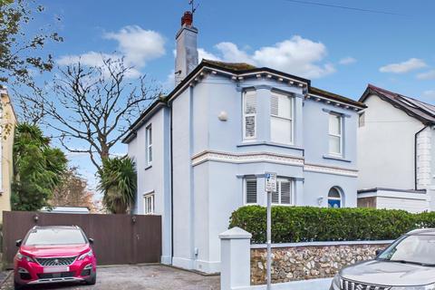 undefined, Madeira Avenue, Worthing, BN11 2AT