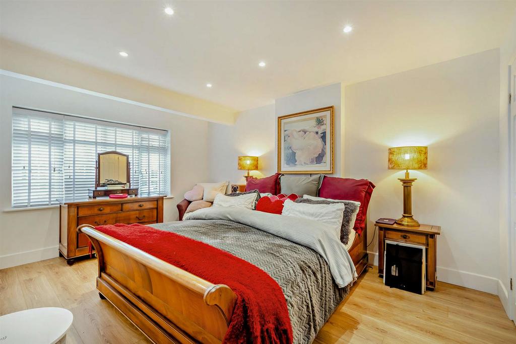 8673594-interior22-800.jpg
