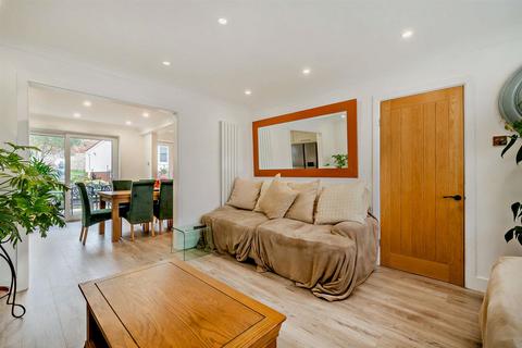 4 bedroom semi-detached house for sale, Trellyn Close, Maidstone