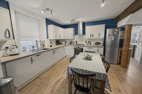 4 bedroom end of terrace house for sale, Clarks Terrace, Maryport CA15