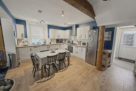 4 bedroom end of terrace house for sale, Clarks Terrace, Maryport CA15