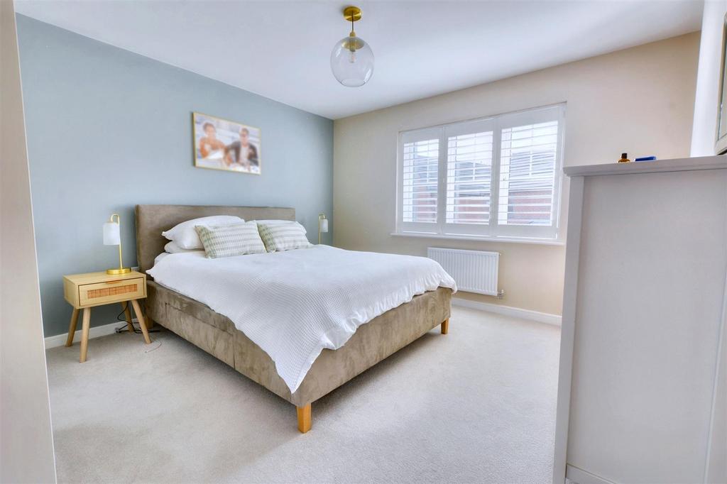 Bedroom 1 1.jpeg