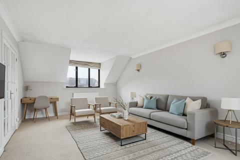 2 bedroom apartment for sale, Nappins Close, Aylesbury HP18