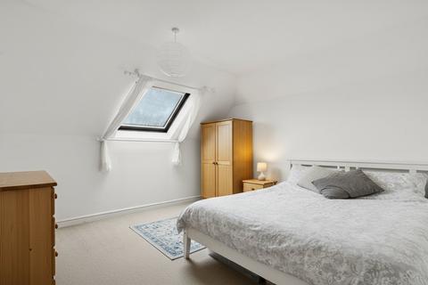 2 bedroom apartment for sale, Nappins Close, Aylesbury HP18