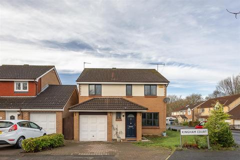 4 bedroom detached house for sale, Kingham Court, South Gosforth, Newcastle upon Tyne
