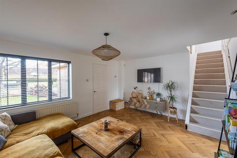 4 bedroom detached house for sale, Kingham Court, South Gosforth, Newcastle upon Tyne