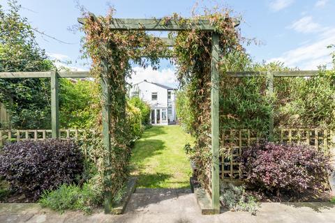 2 bedroom apartment for sale, Hindmans Road, East Dulwich, London
