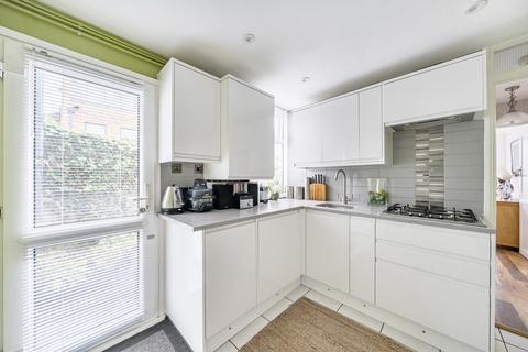 2 bedroom apartment for sale, Hindmans Road, East Dulwich, London