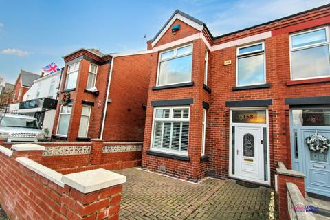 3 bedroom semi-detached house for sale, Ditchfield Road, Widnes