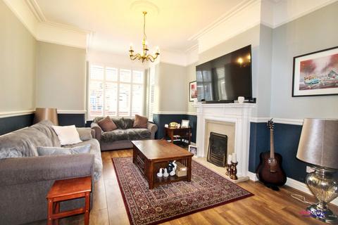 3 bedroom semi-detached house for sale, Ditchfield Road, Widnes