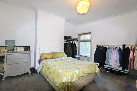 3 bedroom semi-detached house for sale, Ditchfield Road, Widnes