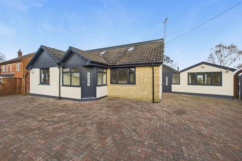 4 bedroom detached house for sale, Blue Rock Crescent, Lydney GL15